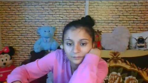 real_coupl3 online show from November 23, 2025, 8:30 pm