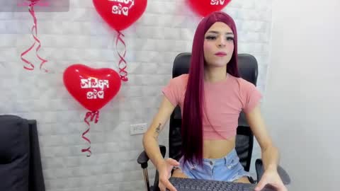 Cattleya Exposito  online show from February 14, 2025, 9:10 pm