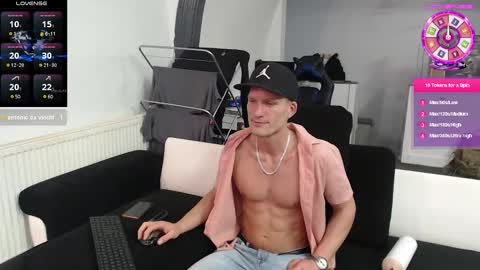 Ask me online show from February 21, 2025, 11:10 pm