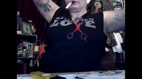 reallyredrum69th online show from April 4, 2026, 7:39 am