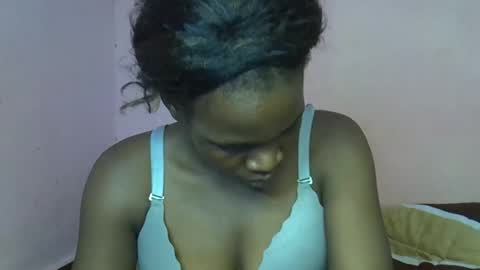 Snapshot of realme20000 chatting on September 19, 2025, 7:25 pm realme20000 online show from September 19, 2025, 7:25 pm