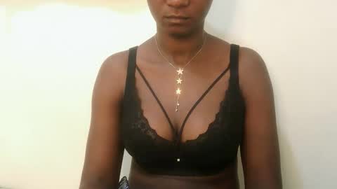 queen online show from September 22, 2025, 7:43 am