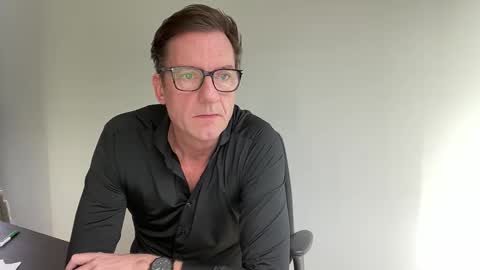 realstuff_ online show from February 18, 2026, 9:05 am