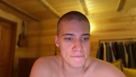 AliceEve online show from February 11, 2026, 7:19 pm