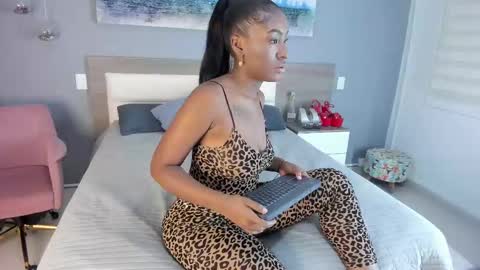 I invite you to my birthday on November 3th  online show from September 18, 2025, 8:11 pm