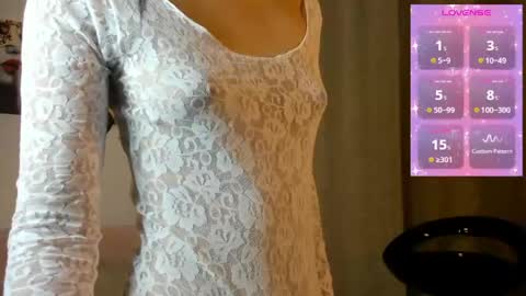 Rebeca Marchetti online show from June 4, 2026, 9:10 pm