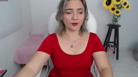 Snapshot of rebeca_milf chatting on September 21, 2025, 1:13 pm REBECA online show from September 21, 2025, 1:13 pm