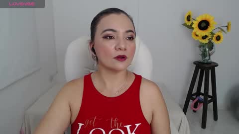 Snapshot of rebeca_milf chatting on November 5, 2025, 1:44 pm REBECA online show from November 5, 2025, 1:44 pm