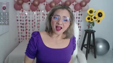 Snapshot of rebeca_milf chatting on January 12, 2026, 12:43 pm REBECA online show from January 12, 2026, 12:43 pm