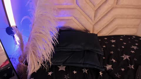 Rebeca Williams online show from January 3, 2025, 2:54 am