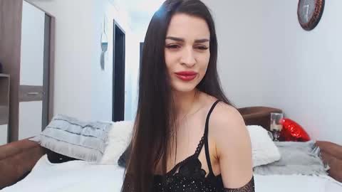 rebecamur online show from February 19, 2025, 5:27 pm