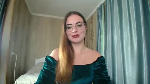 Snapshot of rebecca_ccaa chatting on October 3, 2025, 11:51 am Rebecca online show from October 3, 2025, 11:51 am