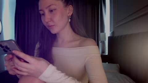 Lets talk here 33.  online show from April 27, 2026, 1:42 pm