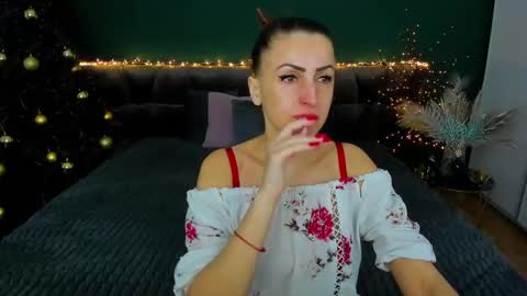 rebecca_diamonds online show from December 29, 2024, 6:45 am