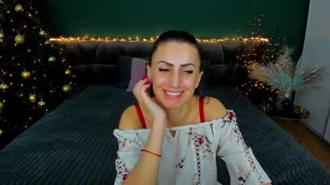 rebecca_diamonds online show from December 29, 2024, 12:55 pm