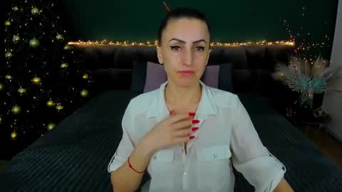 rebecca_diamonds online show from January 3, 2025, 6:11 am
