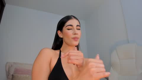 Rebecca online show from December 5, 2024, 4:20 am