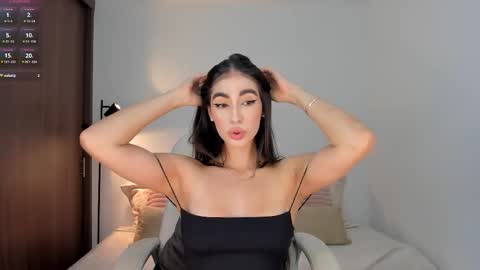 Rebecca online show from October 5, 2025, 10:40 pm