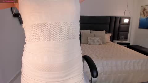 Snapshot of rebeccahudson_ chatting on January 10, 2025, 3:07 am Rebe online show from January 10, 2025, 3:07 am