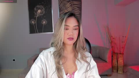 Snapshot of rebeccahudson_ chatting on January 15, 2025, 3:11 am Rebe online show from January 15, 2025, 3:11 am