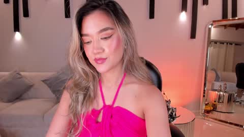 Snapshot of rebeccahudson_ chatting on January 29, 2025, 9:23 am Rebe online show from January 29, 2025, 9:23 am
