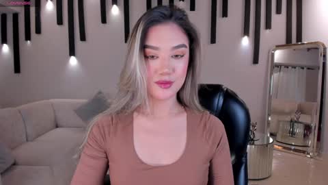 Snapshot of rebeccahudson_ chatting on January 31, 2025, 3:09 am Rebe online show from January 31, 2025, 3:09 am