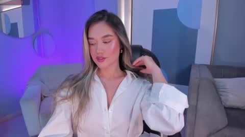 Snapshot of rebeccahudson_ chatting on February 20, 2025, 3:12 am Rebe online show from February 20, 2025, 3:12 am