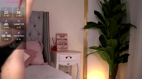 Rebecca online show from March 26, 2026, 9:04 am