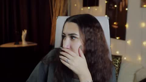 Snapshot of rebeckathornton chatting on December 23, 2025, 9:51 am rebeckathornton online show from December 23, 2025, 9:51 am