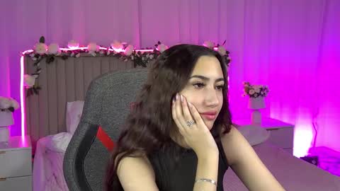 Snapshot of rebeckathornton chatting on January 10, 2026, 12:29 pm rebeckathornton online show from January 10, 2026, 12:29 pm