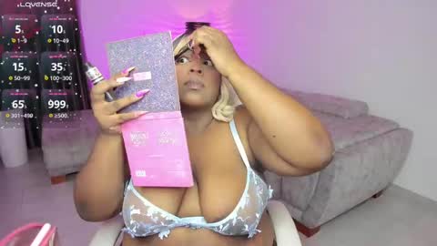 Snapshot of rebeka_spencer chatting on February 12, 2025, 3:29 am rebeka online show from February 12, 2025, 3:29 am