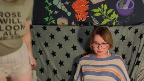 Lara online show from December 18, 2025, 10:05 pm