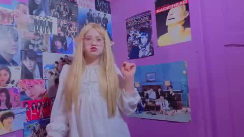 Lara online show from February 14, 2026, 8:16 pm