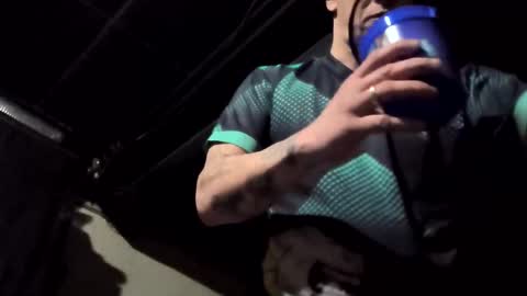 recka810 online show from March 6, 2025, 3:57 am