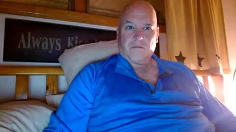 Mtn. Man online show from October 19, 2025, 1:50 am