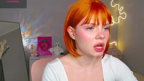 red__candy online show from February 25, 2025, 5:04 pm