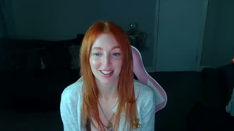 Red -  online show from February 21, 2025, 2:59 pm