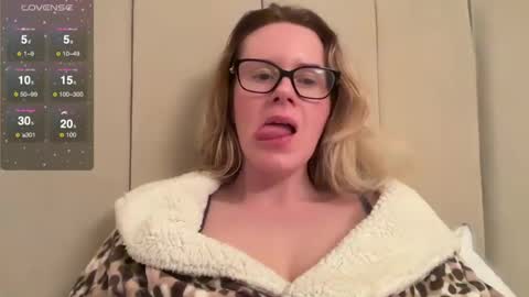Rosie online show from February 17, 2025, 8:15 pm