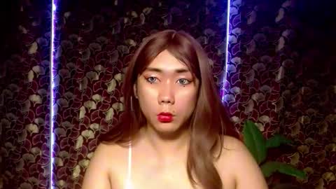 red_kitsune69 online show from November 12, 2025, 7:46 pm