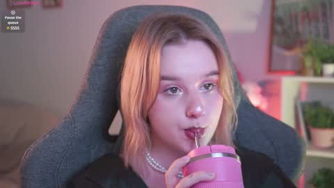 QUEEN OF EVIL online show from December 17, 2024, 12:45 am