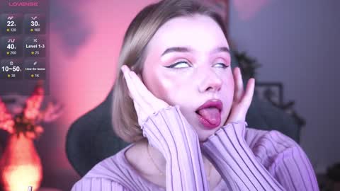 QUEEN OF EVIL online show from January 20, 2025, 8:18 pm