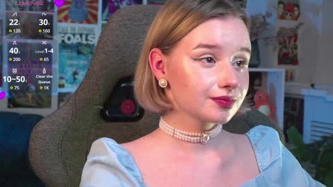 QUEEN OF EVIL online show from January 28, 2025, 11:28 pm