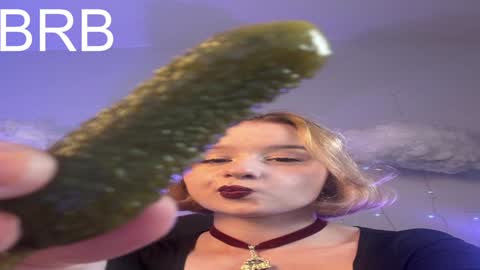 QUEEN OF EVIL online show from February 5, 2025, 12:20 am