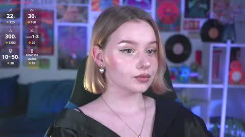 QUEEN OF EVIL online show from March 3, 2025, 8:38 am