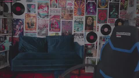 QUEEN OF EVIL online show from March 6, 2025, 2:09 am