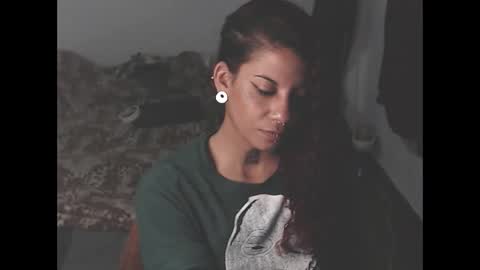 Snapshot of red_savage_ chatting on February 12, 2025, 5:16 pm Instagram Valerie yourdream online show from February 12, 2025, 5:16 pm