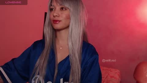 red_velvett0 online show from March 31, 2026, 10:04 am