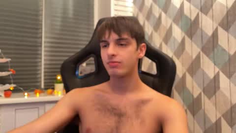 Snapshot of redbullshine chatting on October 15, 2025, 6:19 pm redbullshine online show from October 15, 2025, 6:19 pm