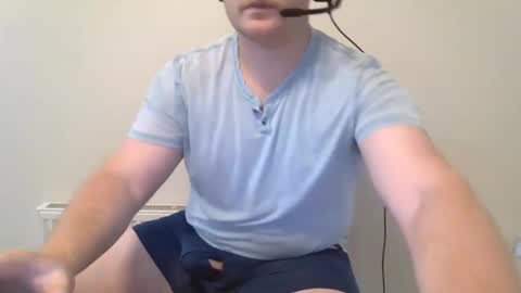 redbwc96 online show from October 19, 2025, 12:28 pm