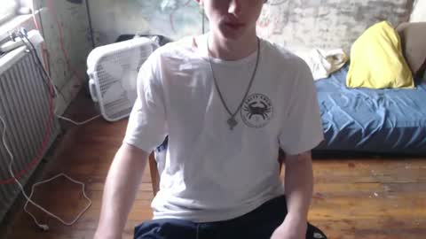 RedHead6Inch online show from September 22, 2025, 1:46 pm